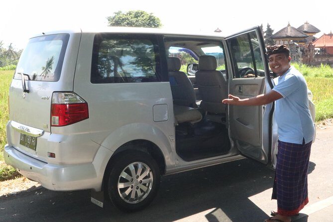 1-Day Private Bali Car Transfer With Experienced Driver - Handara Gate and Ulun Danu: a north Bali flavor in one long day