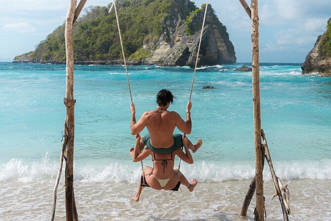 Bali East Nusa Penida Private Tour - All Inclusive - Fast boat crossing: quick ride, simple boat, plan for the mood