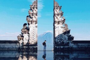 Bali Instagram Tour : The Most Popular Spots In Bali - Lempuyang Temple: Mount Agung backdrop and the Gates of Heaven frame