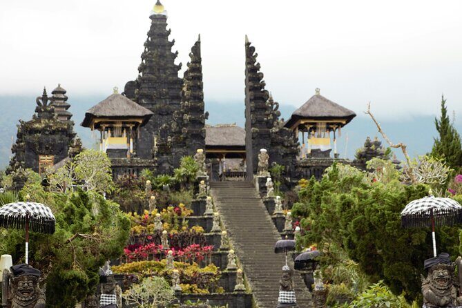 Bali Lempuyang Gate of Heaven and Besakih Mother Temple Tour - Food, Water, and the Small Comforts That Add Up