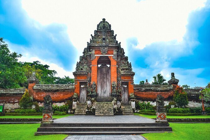 Bali Pura Taman Ayun Temple, Monkey Forest & Tanah Lot Excursion - Should you book this Bali temples and monkeys tour?