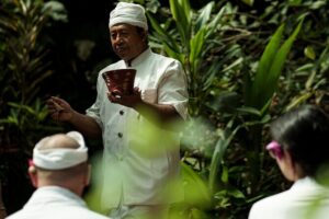 Bali Spiritual: Blessing Ceremony, Pristine Nature and Transfer - Balikaru Garden, Jamu, and Learning Rindik Bamboo Music