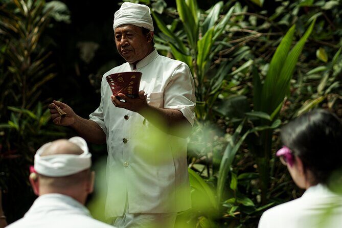 Bali Spiritual: Blessing Ceremony, Pristine Nature and Transfer - Balikaru Garden, Jamu, and Learning Rindik Bamboo Music