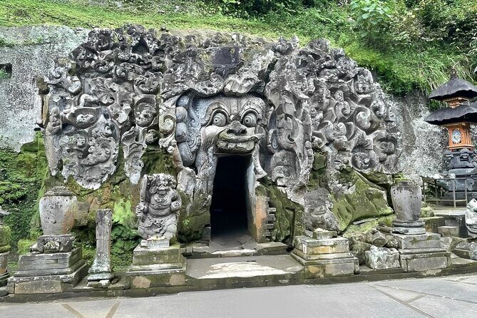 Bali Tour : Best Attractions in Ubud with Rice Terrace - Tegenungan Waterfall: popular, well-maintained, and visitor-friendly