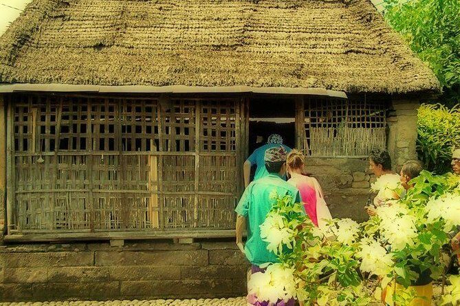 Bali Ubud & Kintamani Volcano Tour -All Inclusive - Batuan Temple and Celuk Village: A Better Start Than the Usual Quick Photo Stops