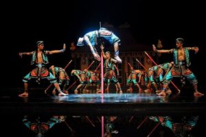 Devdan Show at Bali Nusa Dua Theatre - Acrobatics and Dance: What to Watch For During the 1-Hour Show