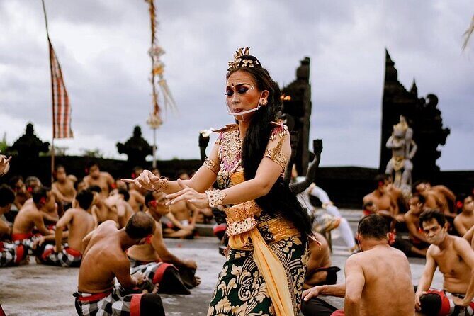 Kecak and Fire Dance Ticket at Uluwatu Temple - The Exact Flow of Your Evening Plan at Uluwatu
