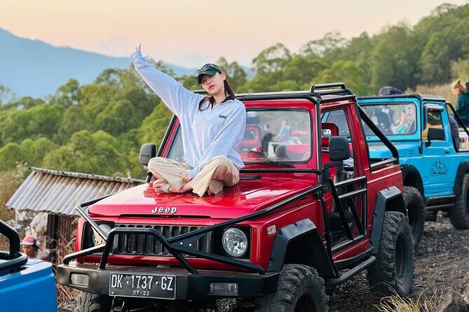 Mount Batur Jeep Sunrise by 4WD with Breakfast - Mount Batur sunrise stop: breakfast, hot drinks, and photo support