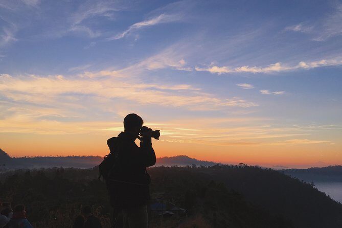 Mount Batur Sunrise Trekking Open Trip All-Inclusive - Summit breakfast by volcano steam: the included perk people remember