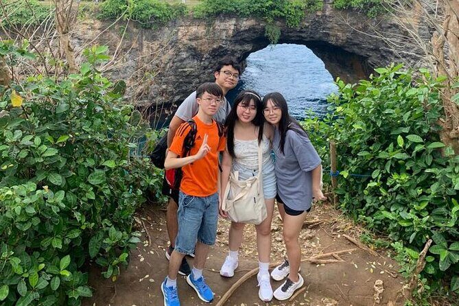 Private Instagramable West Nusa Penida Tour - Kelingking Beach Viewpoint: The Icon Stop (and How to Enjoy It)