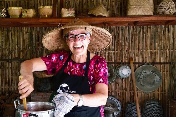 Pure Bali Village Experience, Cooking & Jamu Class+VIP Transfer - Village stroll and Asta Kosala architecture: seeing Bali’s design logic