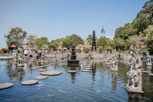 Quick Access: The Bali Instagram Small Group Tour - Goa Raja Waterfall in a cave: how to get the best shots