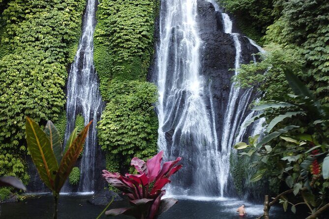Tanah Lot Tour: Discover Bali’s Iconic Temple and Stunning Views - Jatiluwih Green Land: Why UNESCO Rice Terraces Hit Different