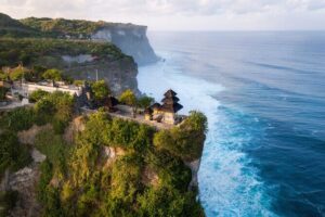 Uluwatu Temple, Beaches and Southern Bali Tour - Pantai Melasti in Ungasan: A White-Sand Beach Backed by Limestone